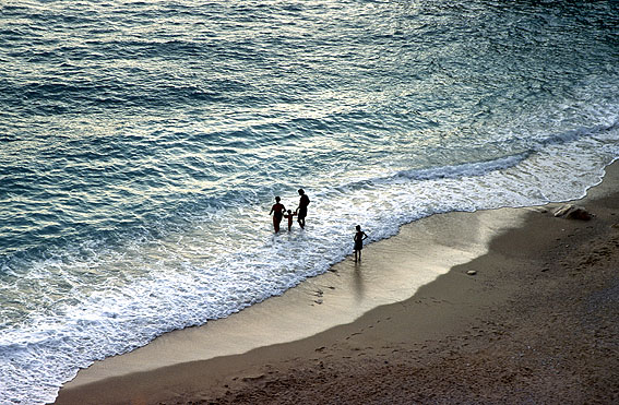 Fotoğraflarınıza SafeSync ile her yerden ulaşın