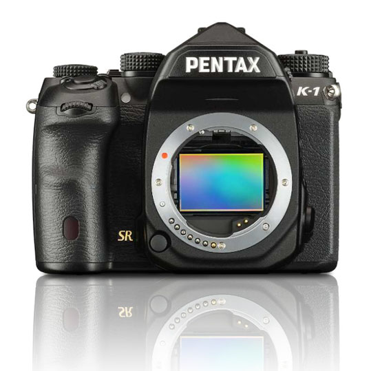 Pentax’tan Full Frame DSLR “K-1”