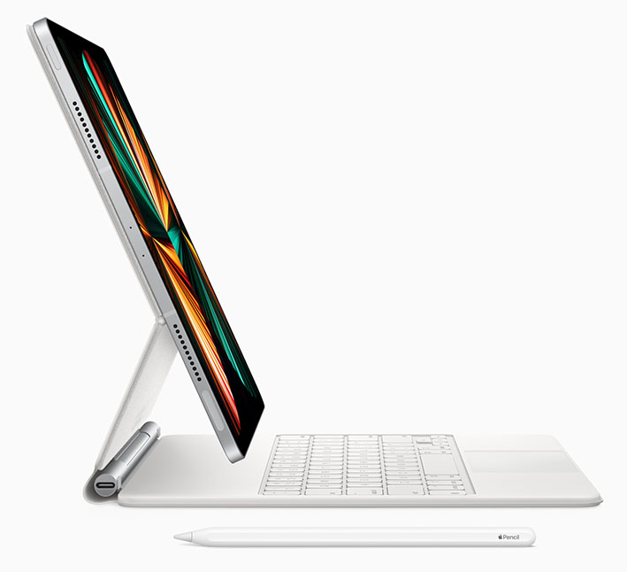 apple ipad pro spring21 magic keyboard side white 04202021 - Yeni iPad Pro 2021
