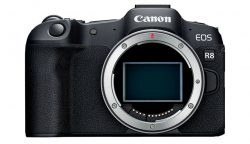 Canon EOS R8
