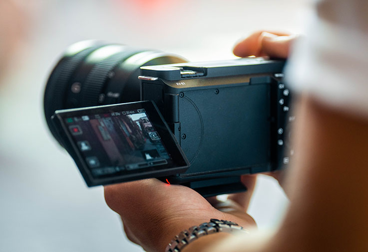1680099464 5 - Sony'nin Yeni Full Frame Vlog Kamerası ZV-E1